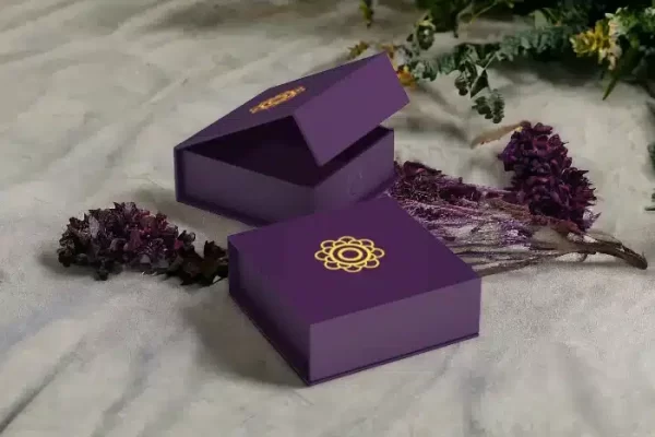 Magnetic Closure Boxes